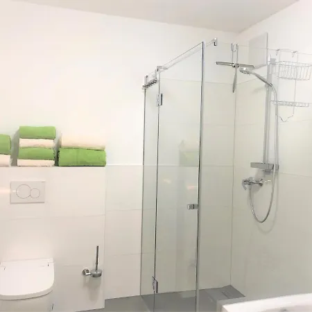 Panorama Penthouse Apartment Mit Klima Und Whirlpool Fuer Bis Zu 6 Personen Frankenthal  Exterior photo