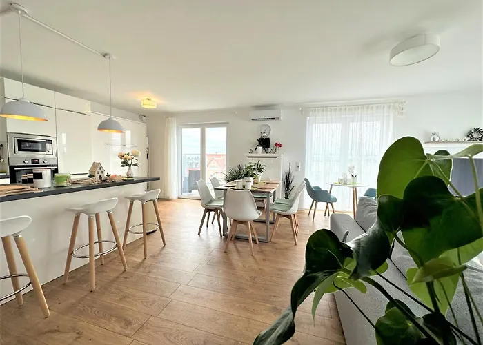 Panorama Penthouse Apartment Mit Klima Und Whirlpool Fuer Bis Zu 6 Personen