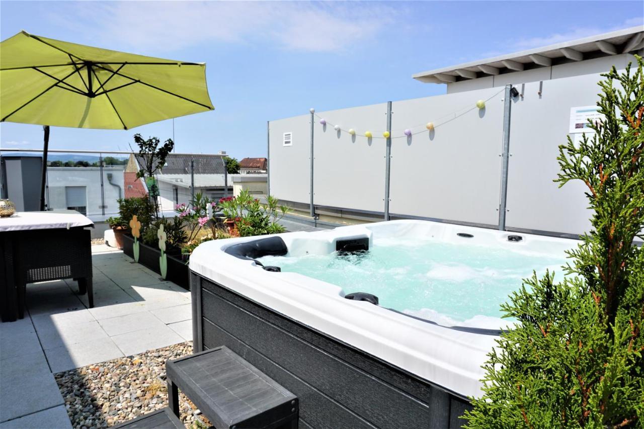 Panorama Penthouse Mit Klima Und Whirlpool Fuer Bis Zu 6 Personen Apartment *