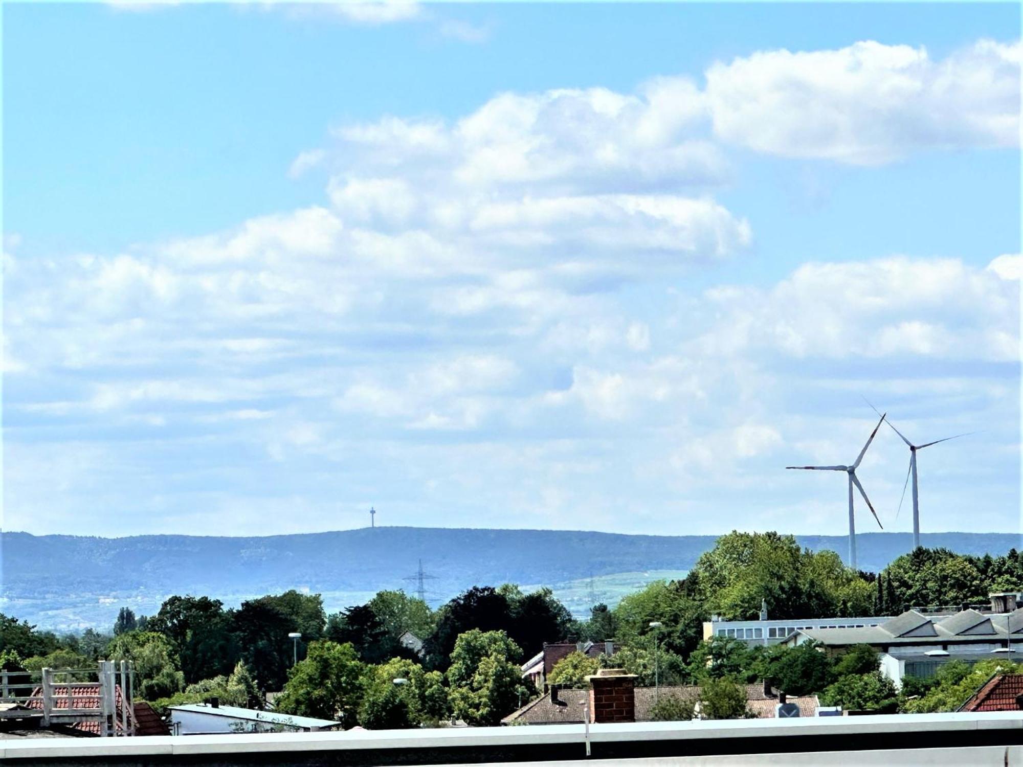 Panorama Penthouse Mit Klima Und Whirlpool Fuer Bis Zu 6 Personen * Frankenthal (Rhineland-Palatinate)