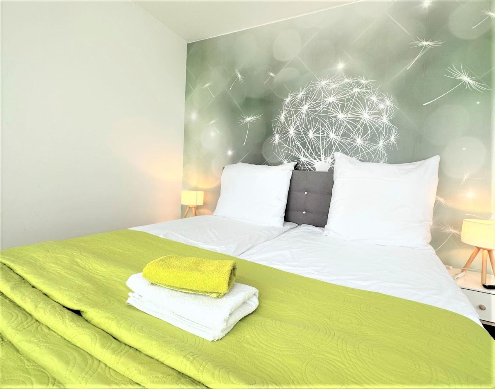 Panorama Penthouse Mit Klima Und Whirlpool Fuer Bis Zu 6 Personen Apartment Frankenthal (Rhineland-Palatinate)