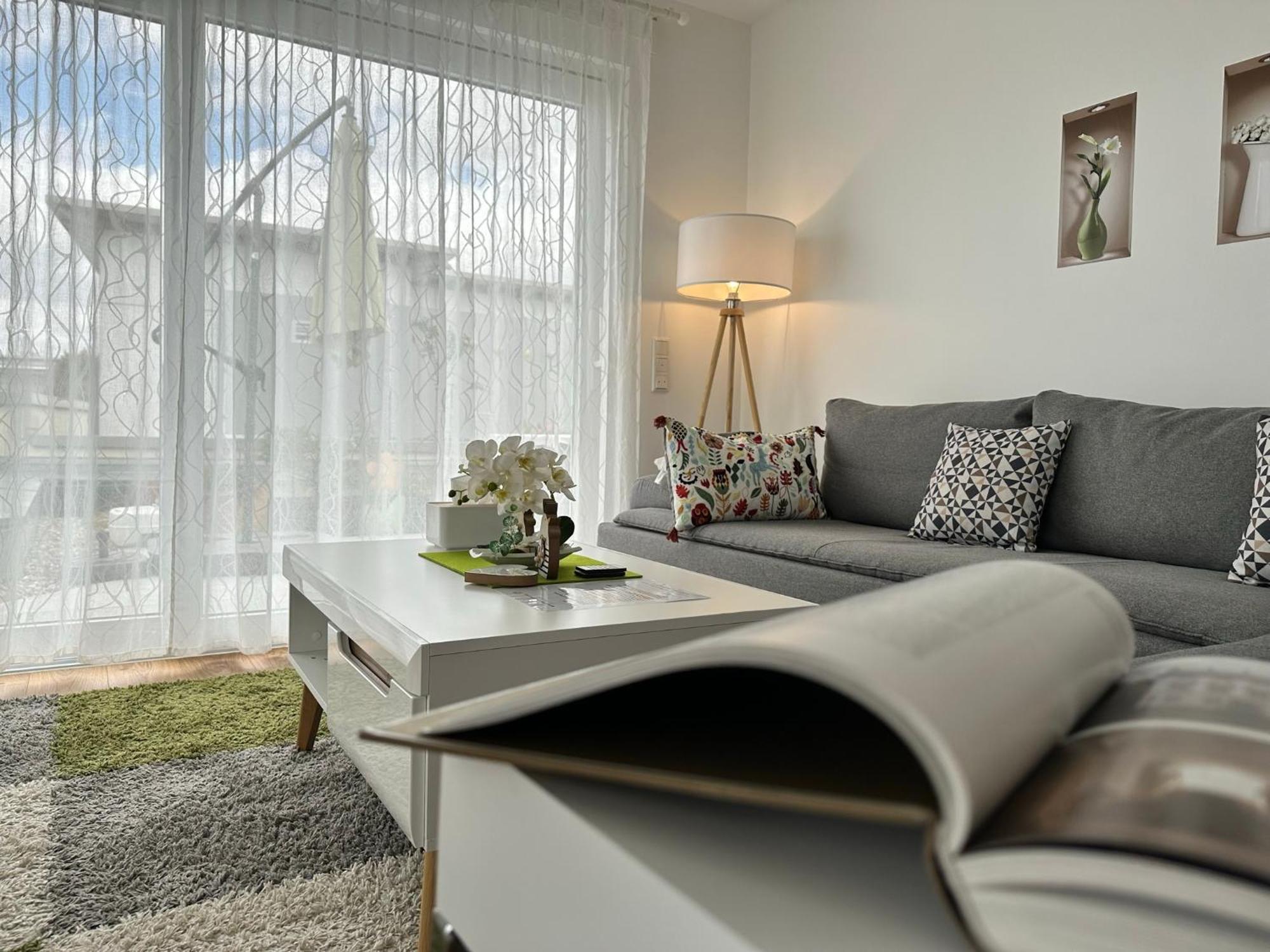 Apartment Panorama Penthouse Mit Klima Und Whirlpool Fuer Bis Zu 6 Personen *